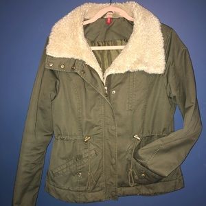 Army Green H&M Jacket w/ Fur Collar